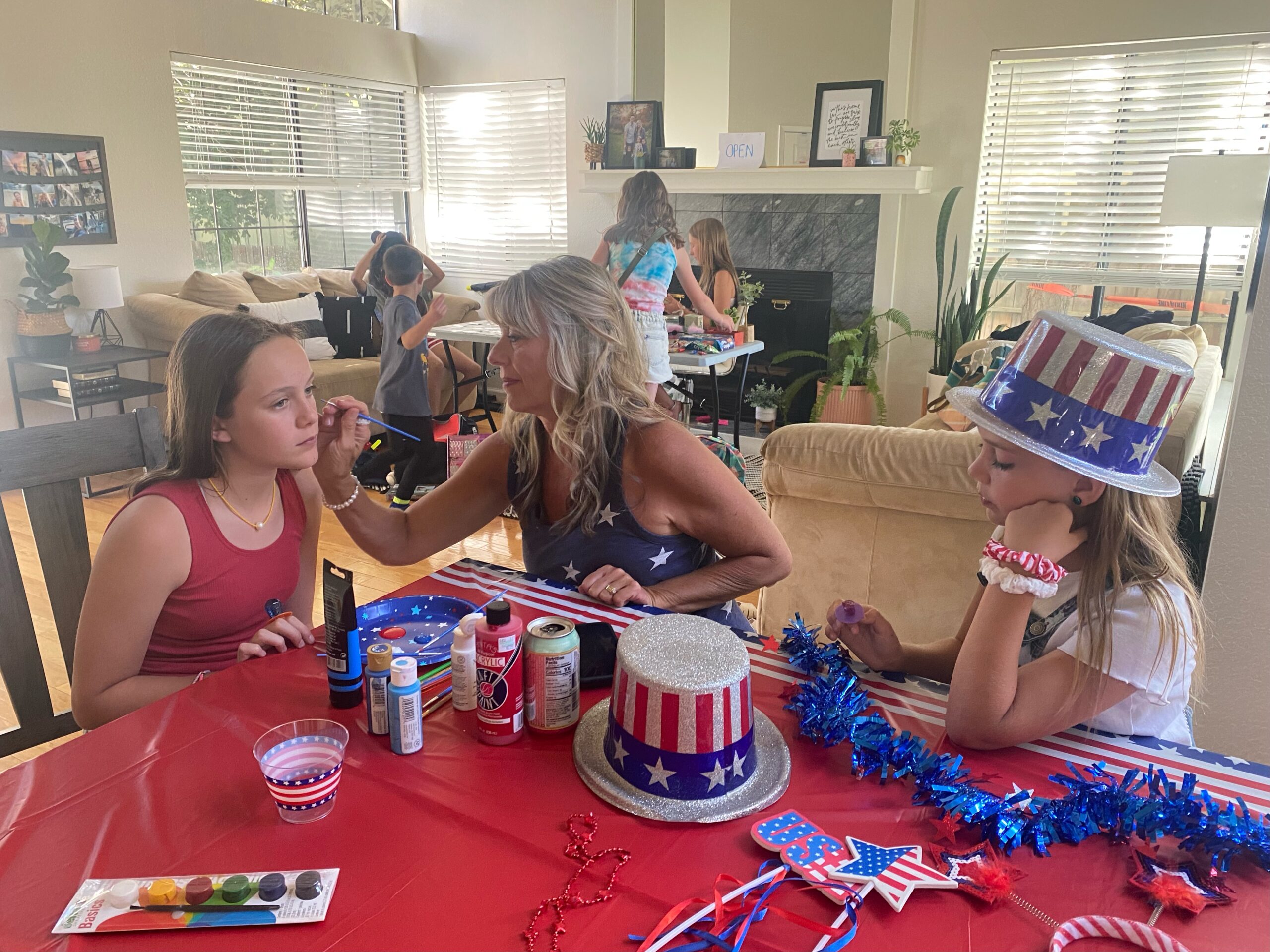 How to host a fun memorial day party for the whole family. 