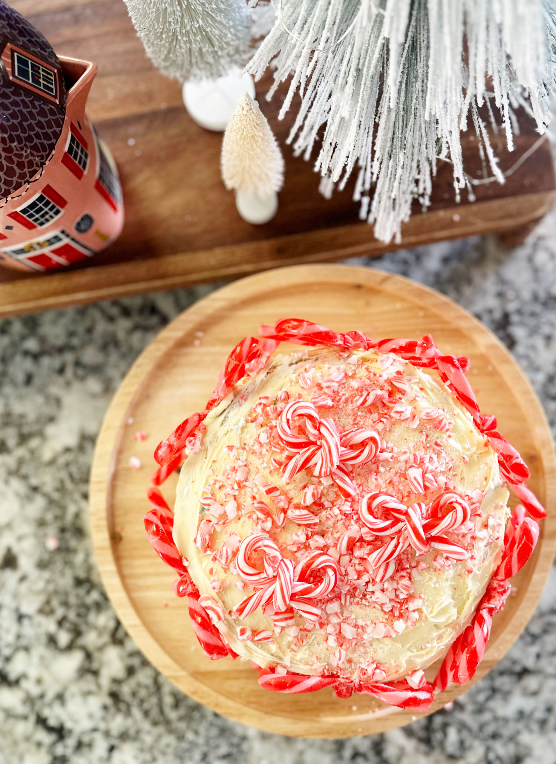 Candy cane bow cake.