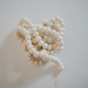 White Ball Mini Garland.