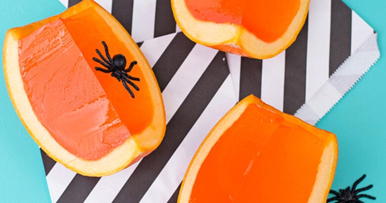 Cute Halloween shots ideas, pumpkin jello shots with recipe.