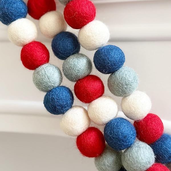 Patriotic garland